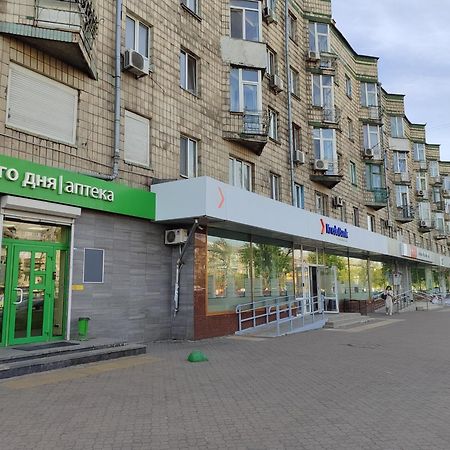 Апартаменти Дарницька Площа Kyiv Exterior photo